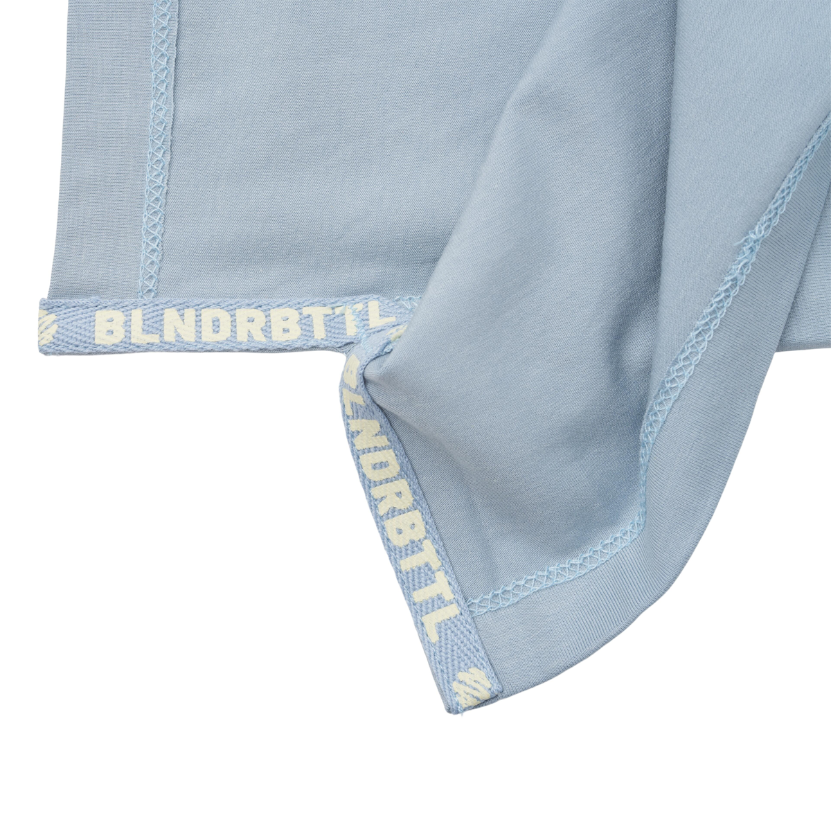 blenderbottle-essential-t-shirt-g0 BB-BlueShirtHem-3.png